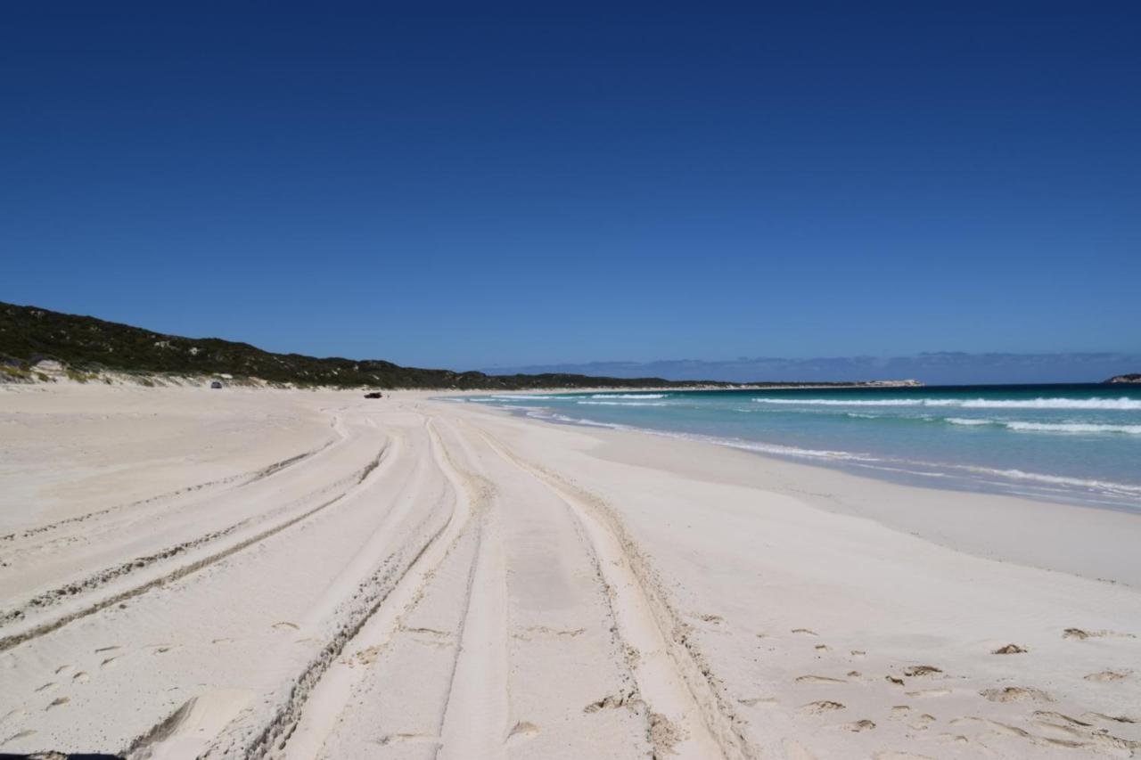 Eagle Bay House Bed & Breakfast Dunsborough Bagian luar foto