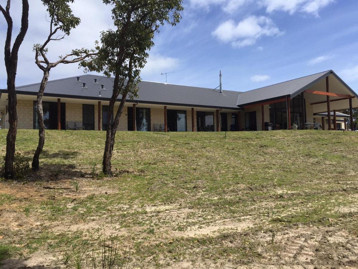 Eagle Bay House Bed & Breakfast Dunsborough Bagian luar foto