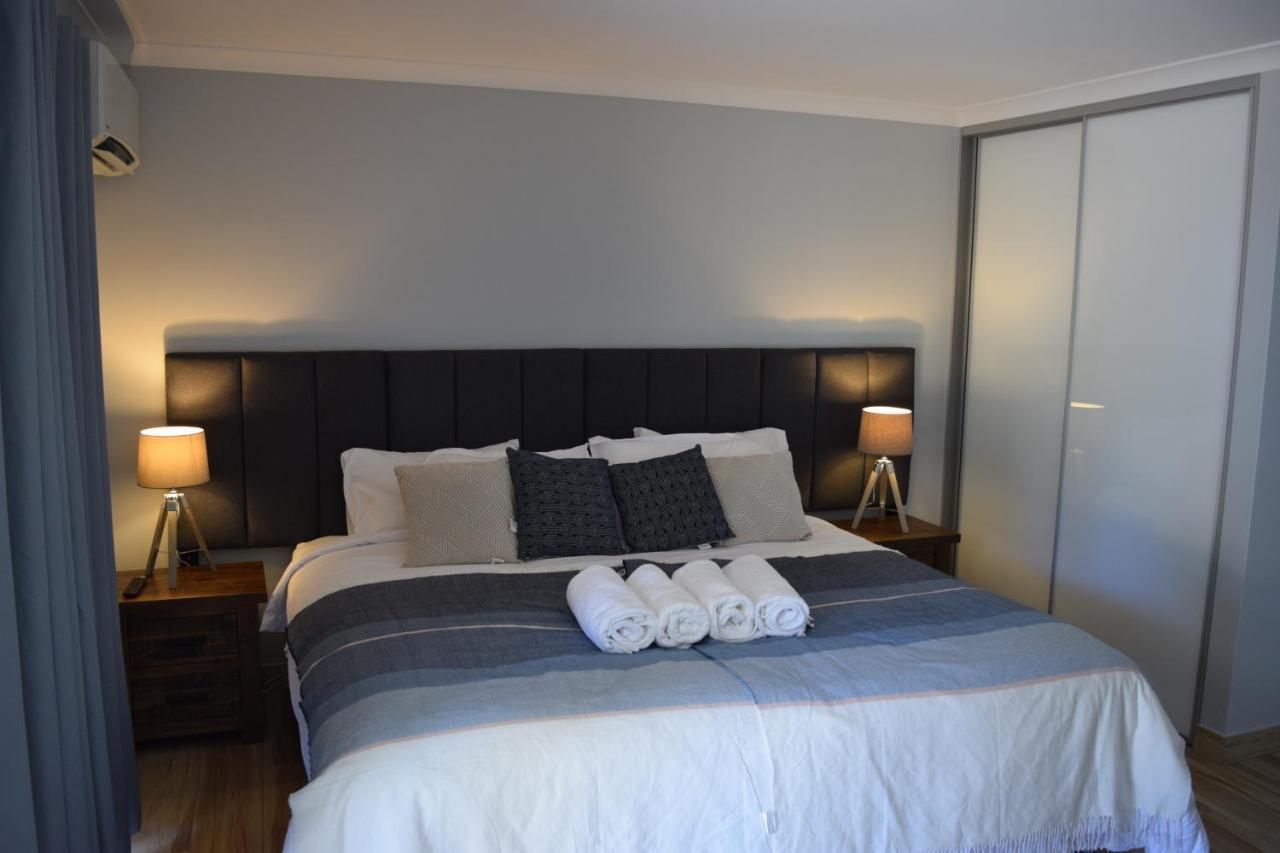 Eagle Bay House Bed & Breakfast Dunsborough Bagian luar foto